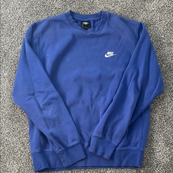 Nike Men's Blue Crewneck Sweater - Picture 1 of 3